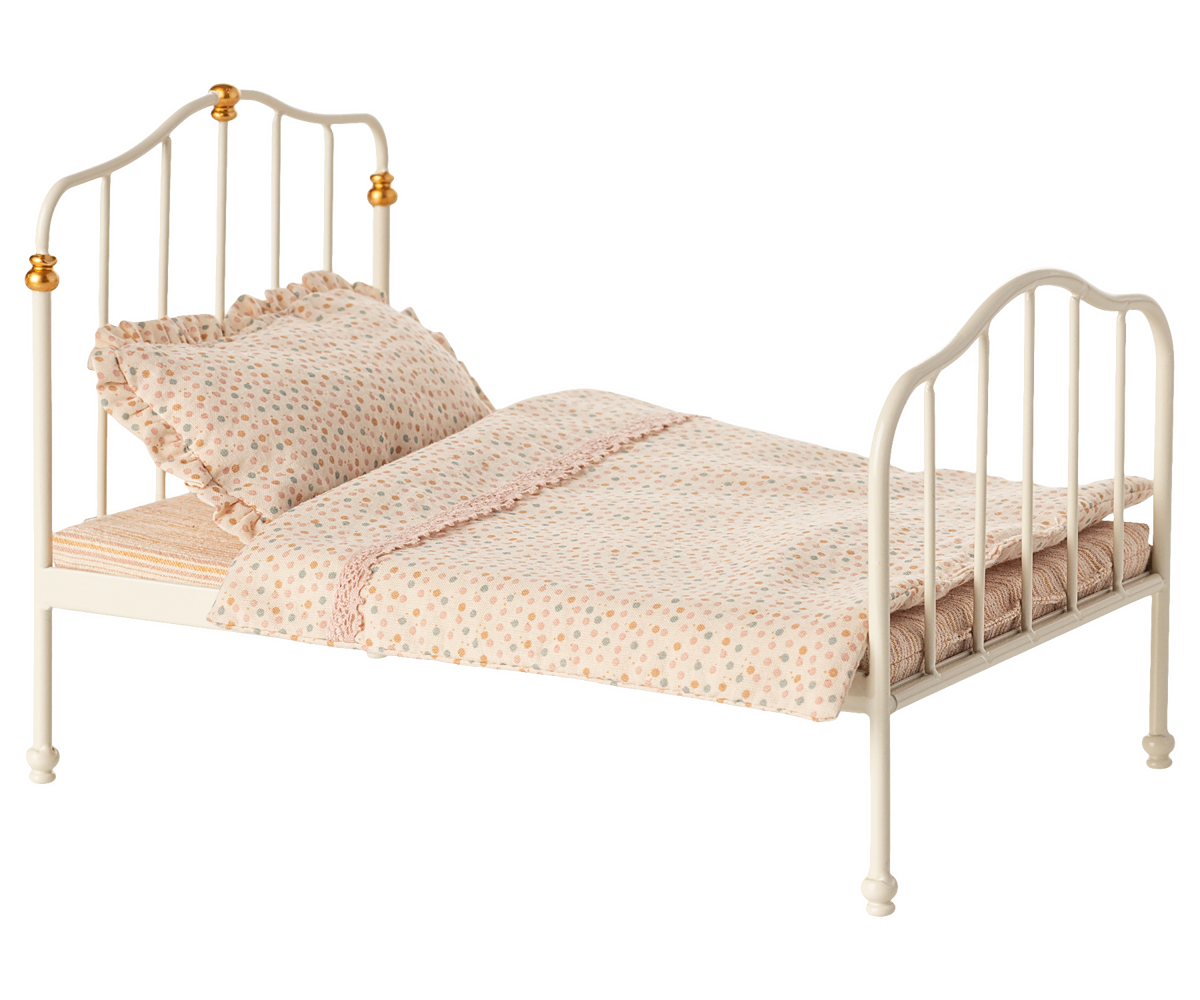 Maileg-Vintage-Bed-Maus-Offwhite-11-5124-00