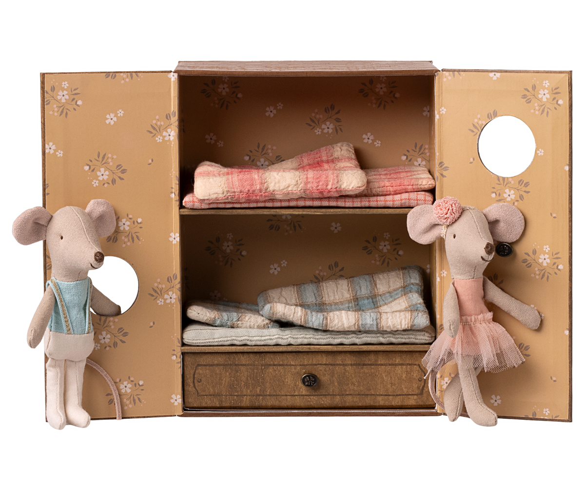 Maileg-Ballettmäuse-Tanzstudio-Ballettsaal-kleiner Bruder-kleine-Schwester-17-5105-00