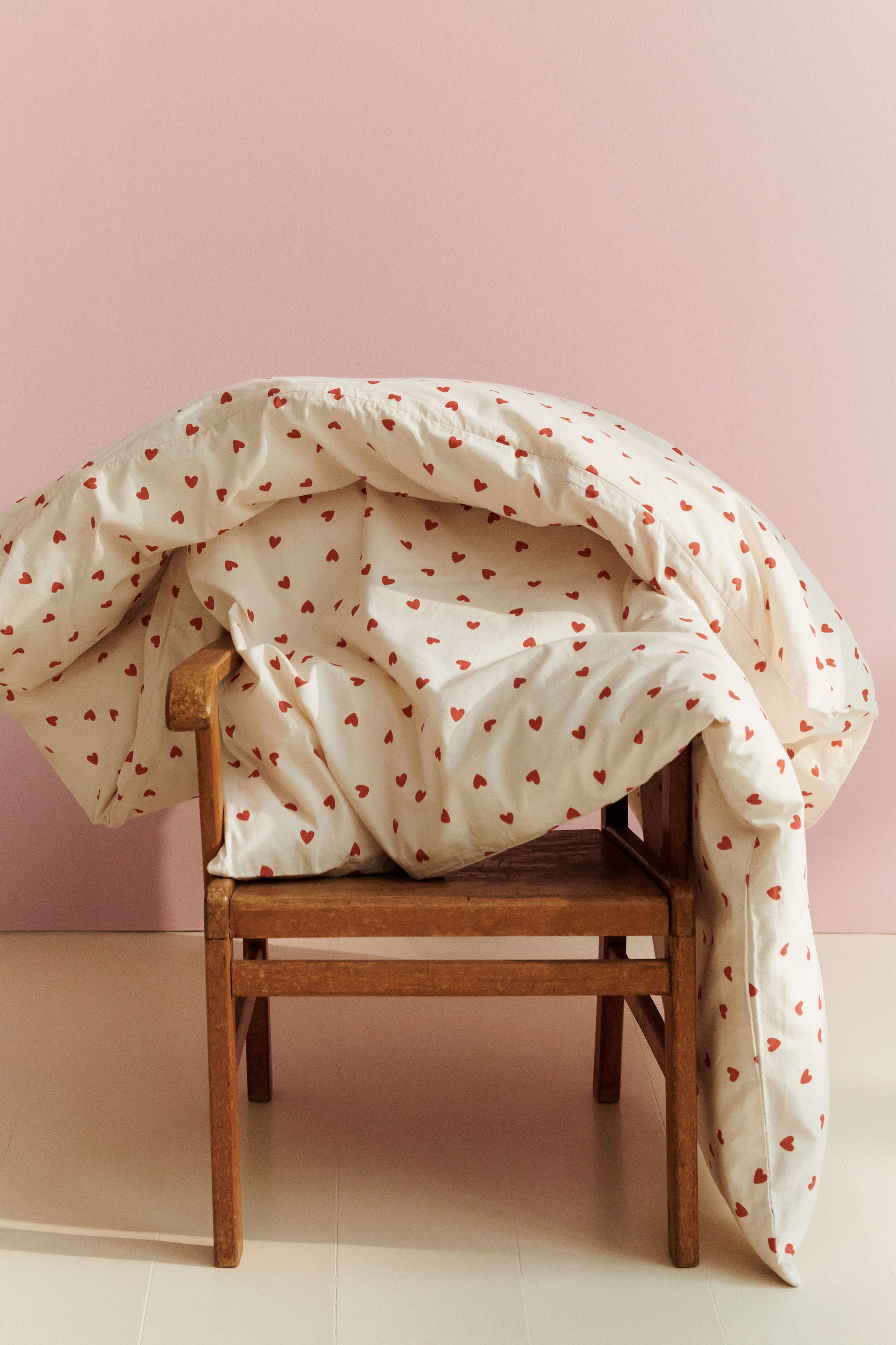 Dear-April-Duvet-Cover-Bettwäsche-Junior-2-100135-26-2-100140-26-Little-Love