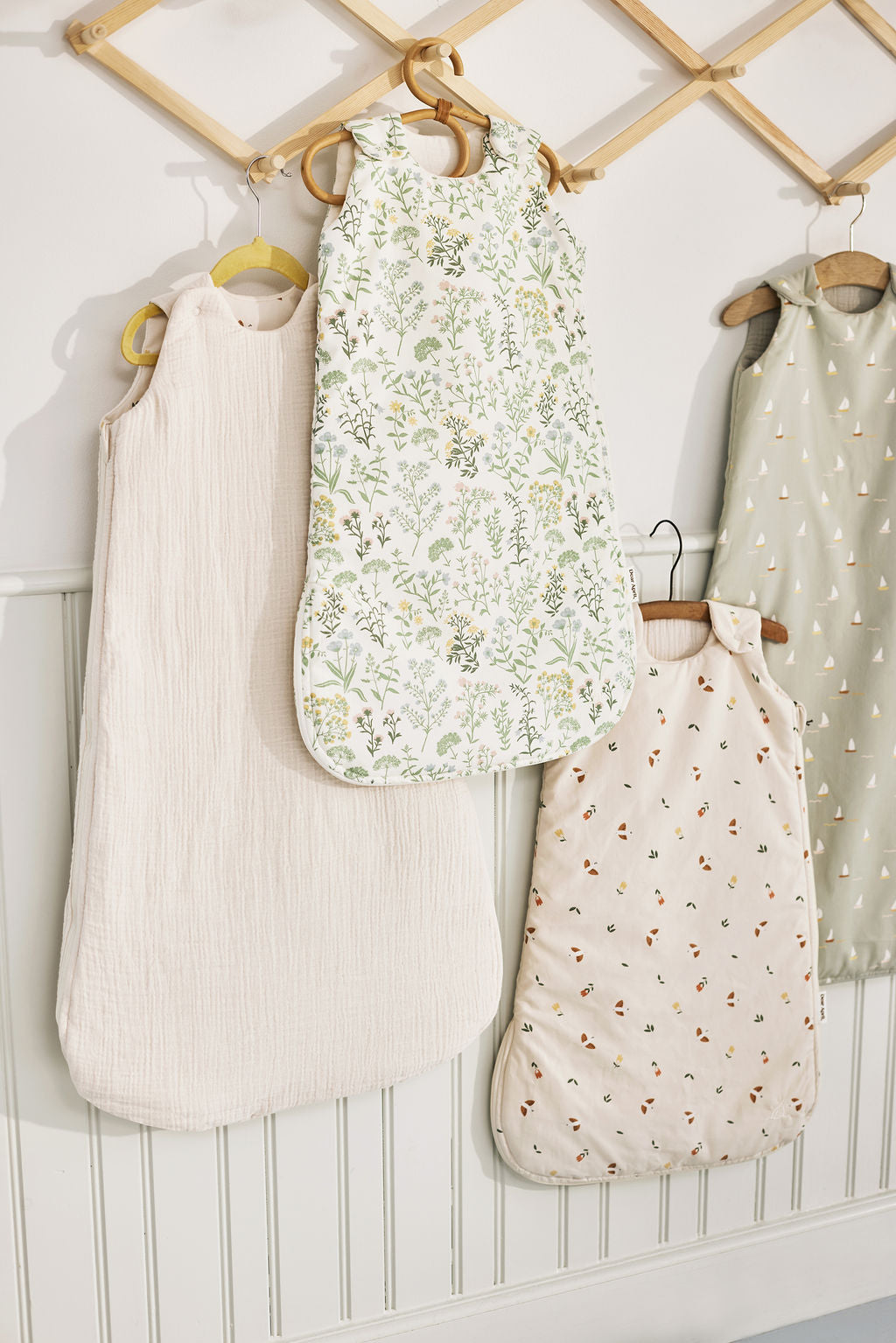 Dear-April-Sleepingbag-Winter-Summerflower