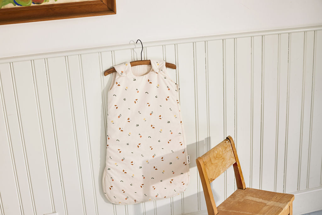 Dear-April-Sleepingbag-winter-Songbirds