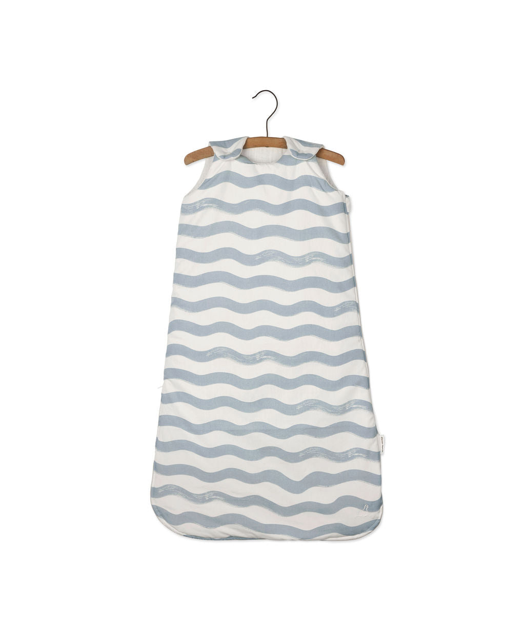 Dear-April-Sleepingbag-Winter-Wind-Waves-3-103-21-3-104-21