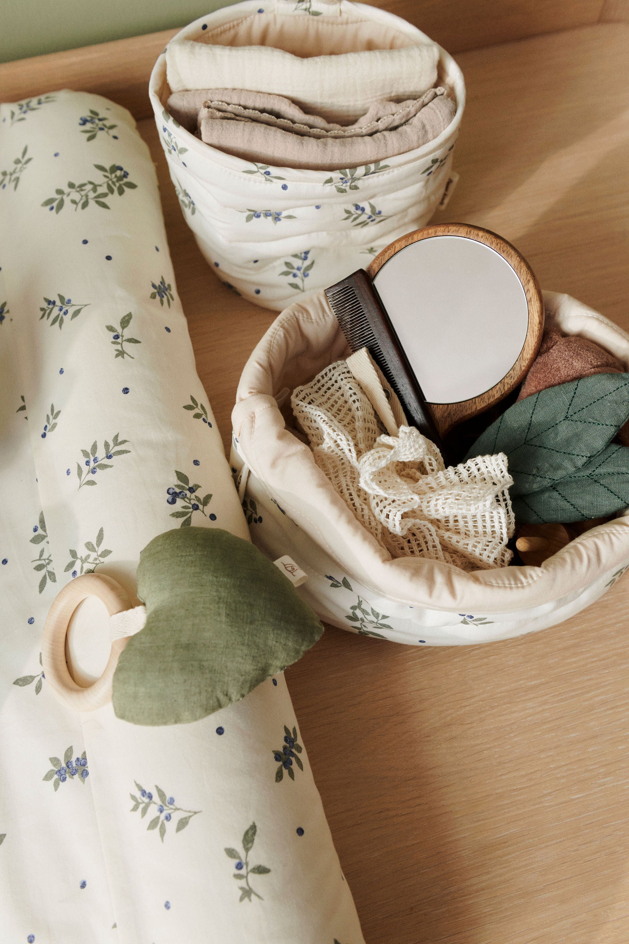 Dear-April-Kiki-baskets-4-106-25