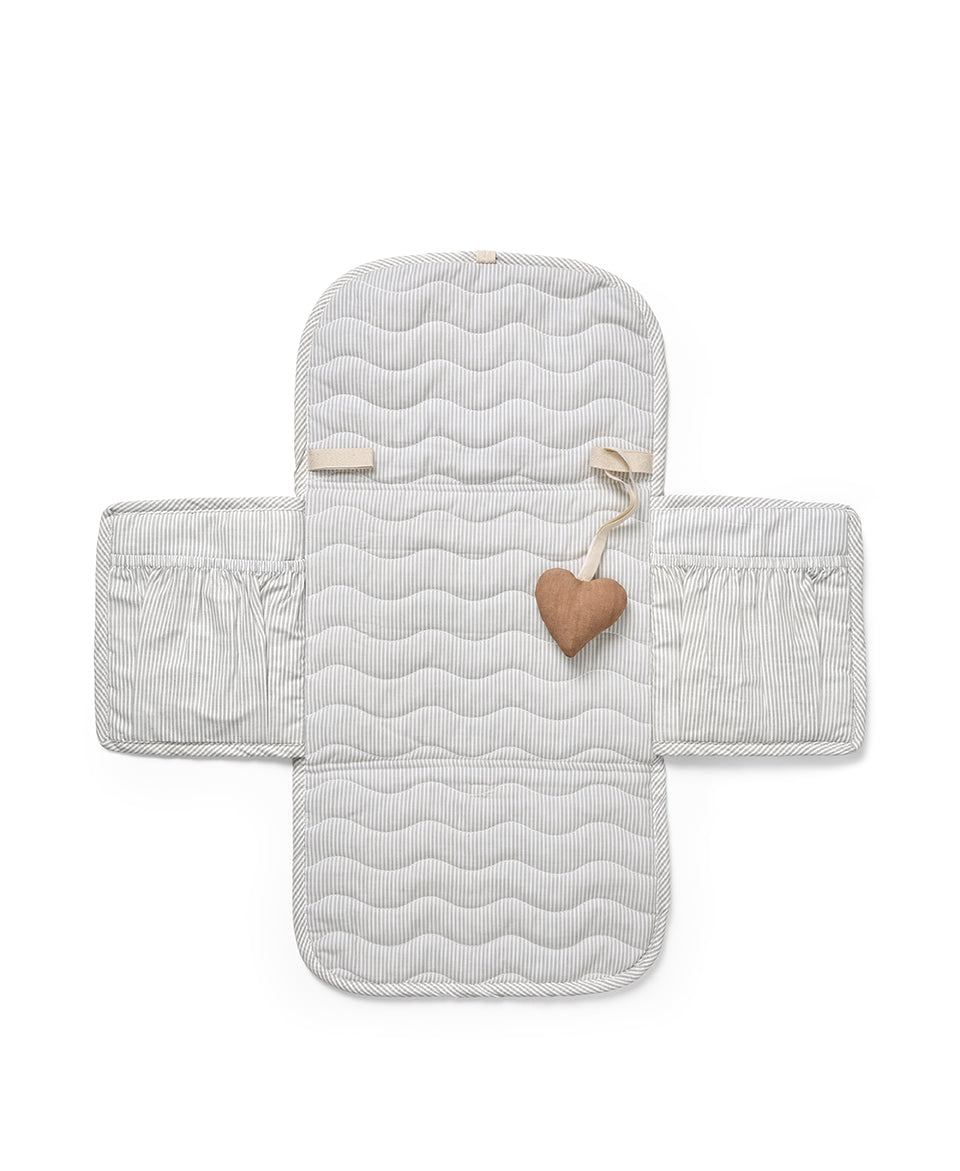 River Wickelunterlage mit Taschen für Windeln und Wickelzubehör