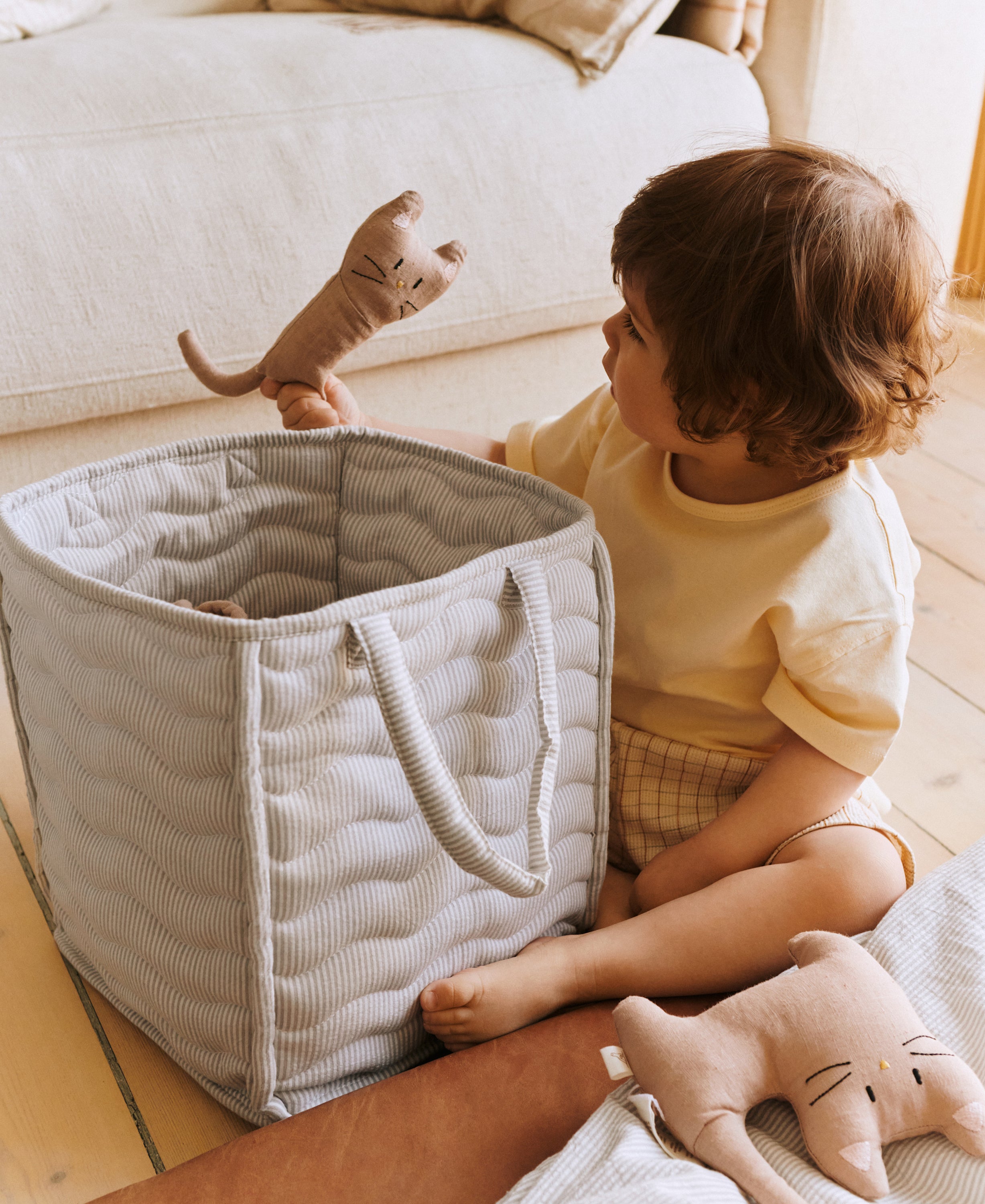 Dear April Ami Spielzeug- oder Wäschekorb Dew Stripe aus Bio-Baumwolle für Spielzeug und Kinderzimmer
