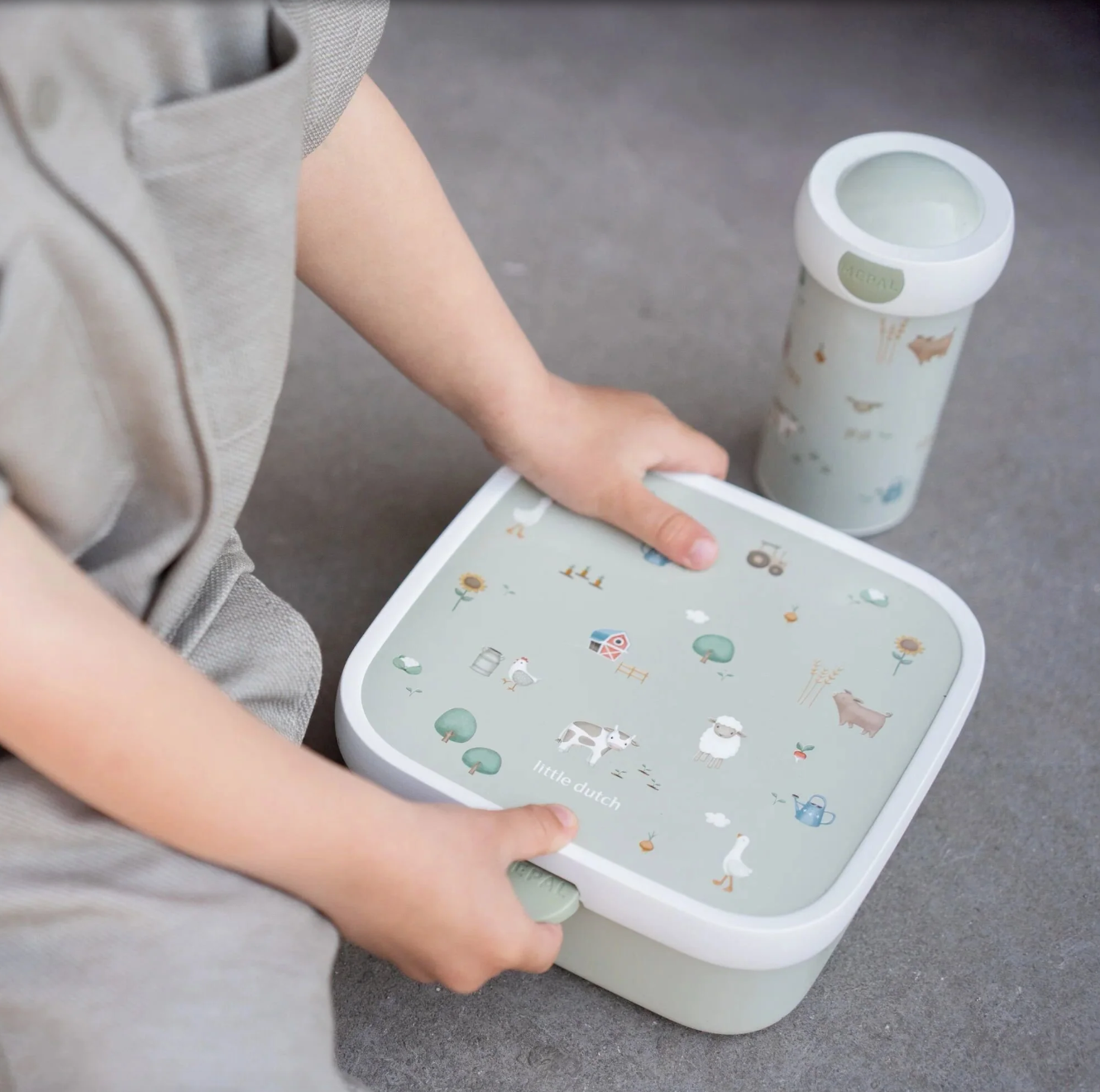 Little-Dutch-Bento-Lunchbox-Campus-gross-Little-Farm-107435065399