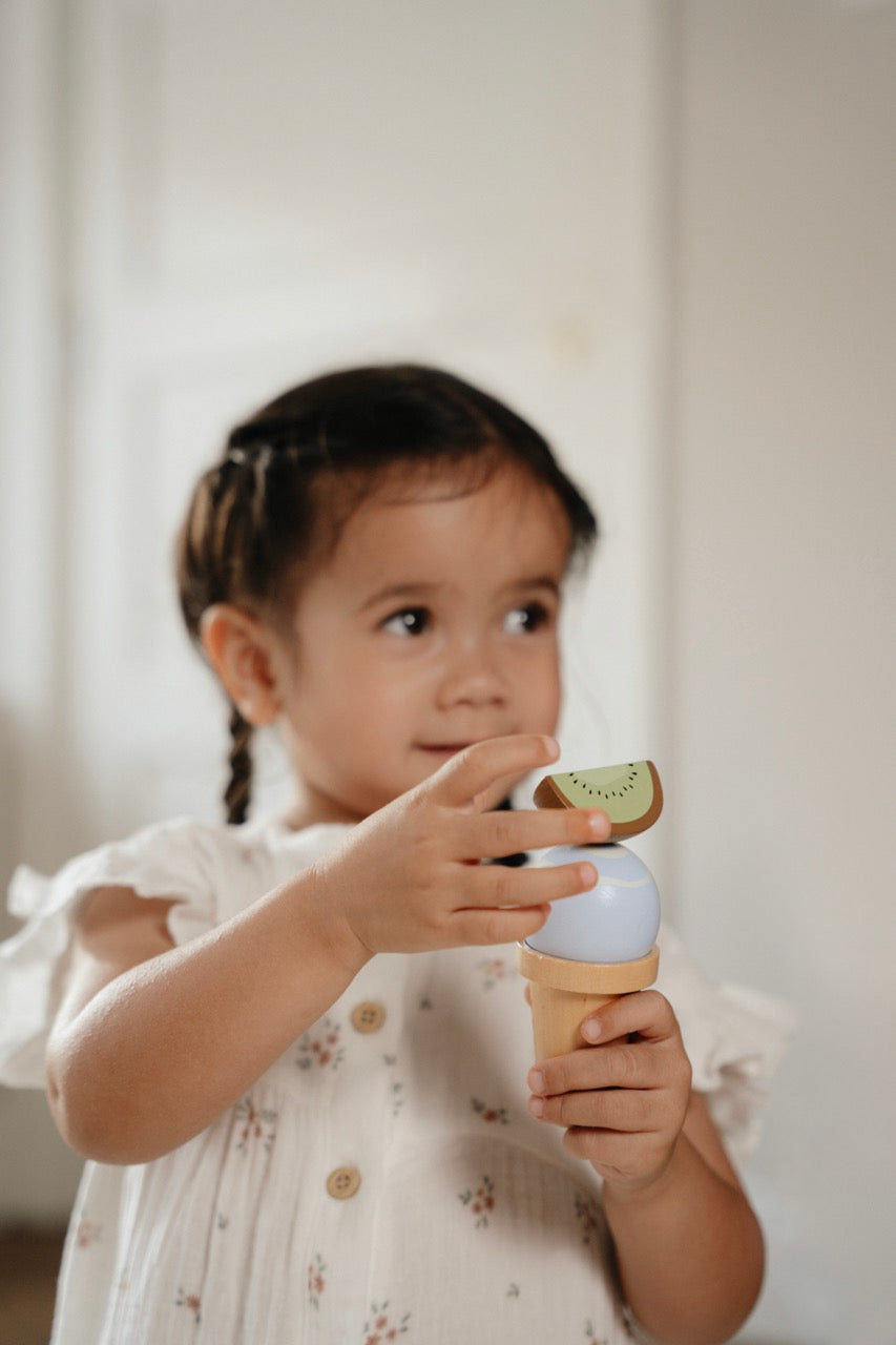 Little-Dutch-Eisstand-Ice-Cream-Shop-LD8024