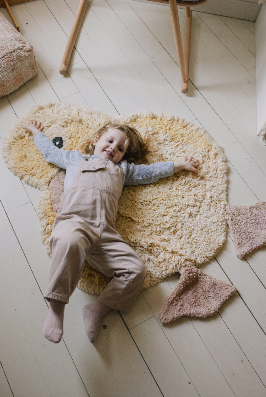 Kinderteppich Ente von Lorena Canals