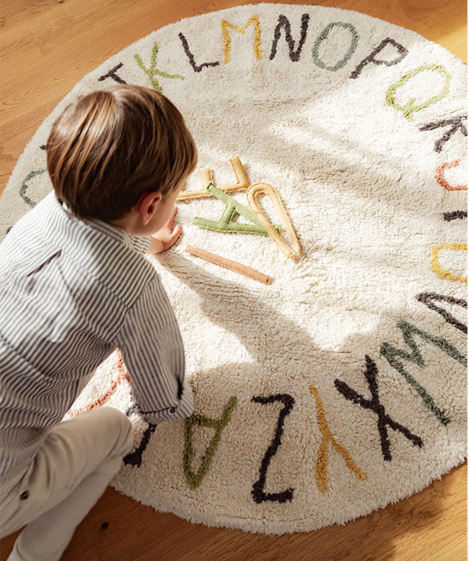 Lorena-Canals-Teppich-waschbar-ABC-color-letters-C-ABC-COLOR