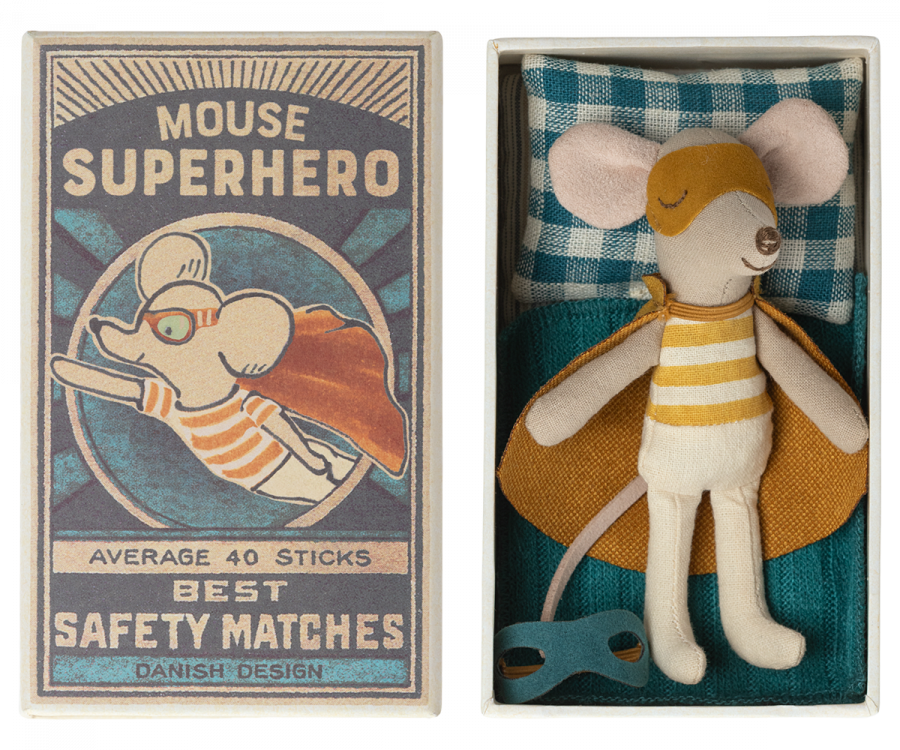 Maileg-Superheldenmaus-kleiner-Bruder-in-Streichholzschachtel-17-3101-00_2