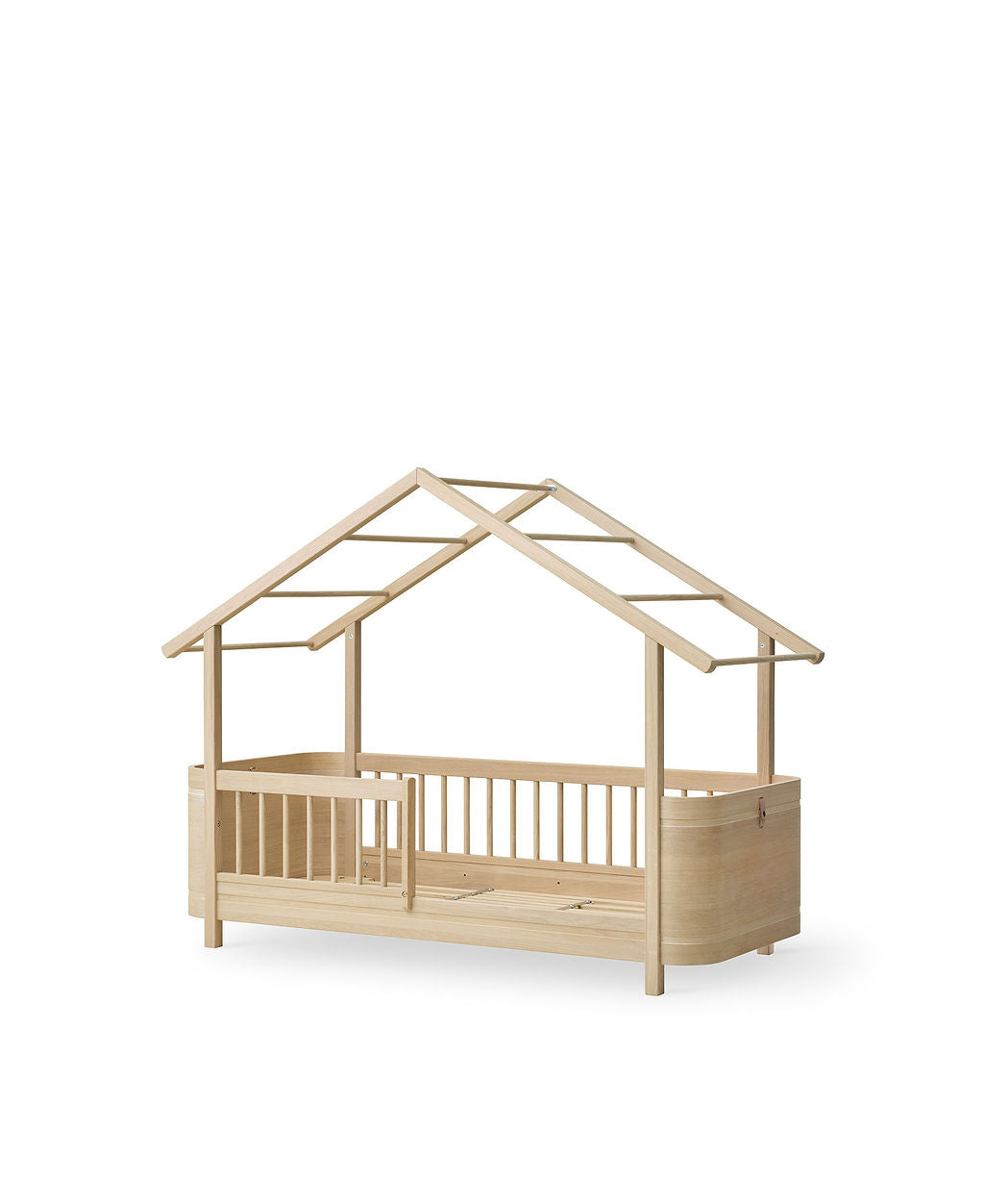 Skandinavisches Kinderbett Hausform von Oliver Furniture mit natürlichem Holzdesign