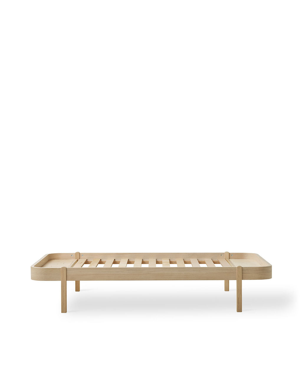 Oliver Furniture Loungerbett 120cm in Eiche in skandinavischem Design