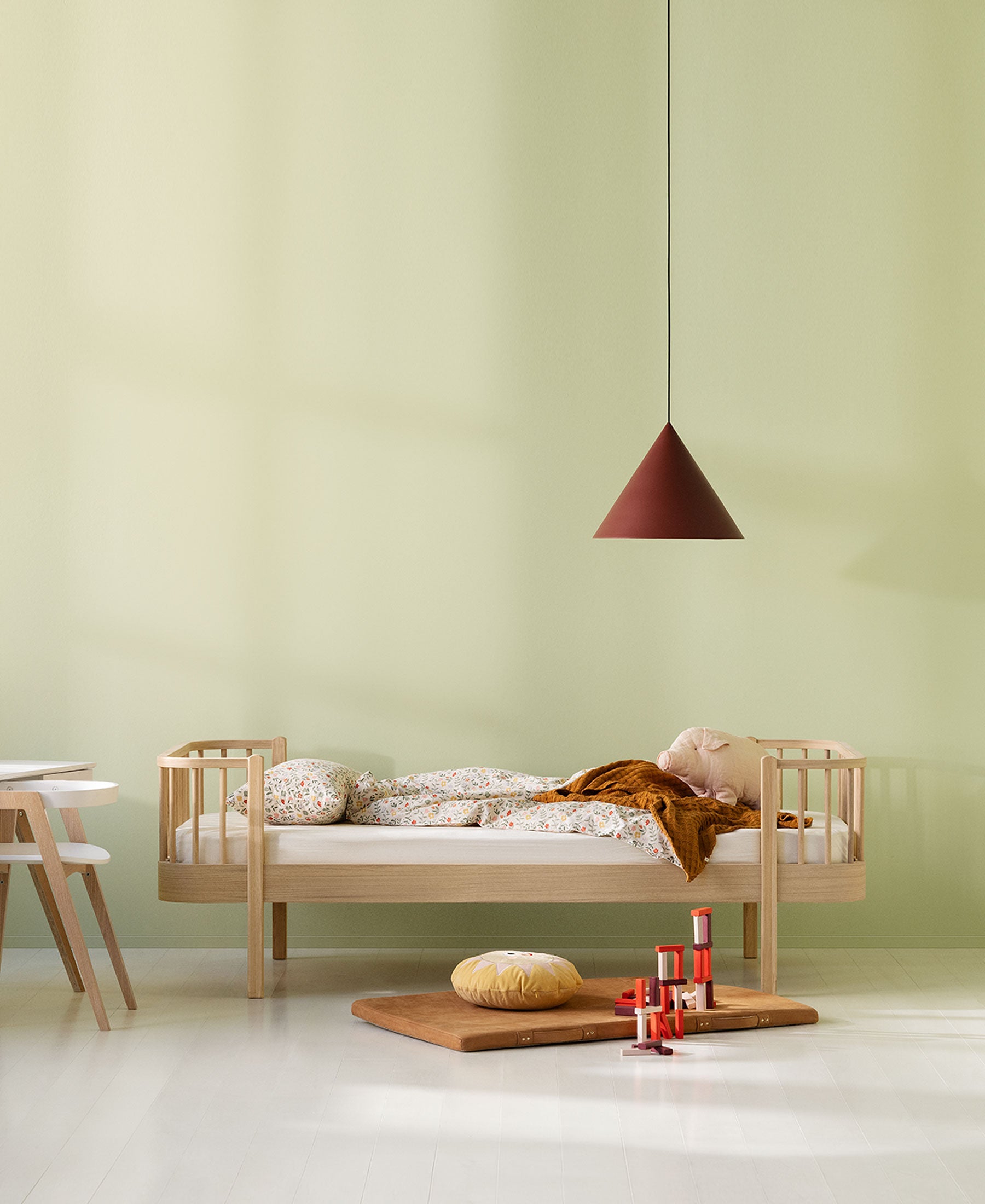 Skandinavisches Einzelbett aus weiss geölter Eiche von Oliver Furniture