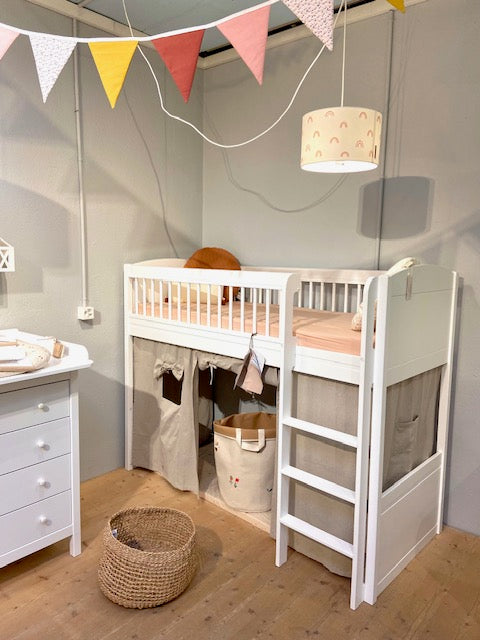 Oliver Furniture Seaside Lille+ mid-height loft bed