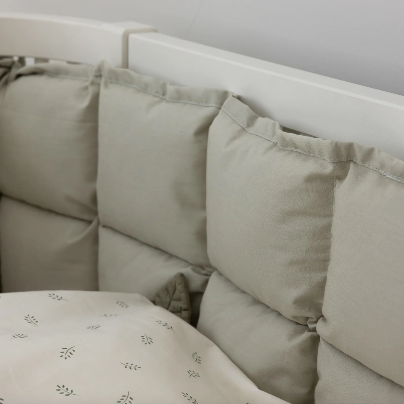 Sebra-Bettnestchen-kapok-halbe-länge-mist-green-100430023