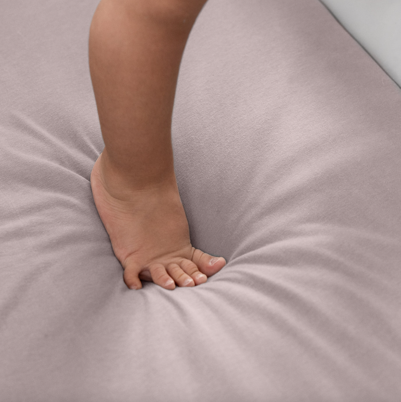 Sebra-Jersey-Bettlaken-birchbarkrose-100830021