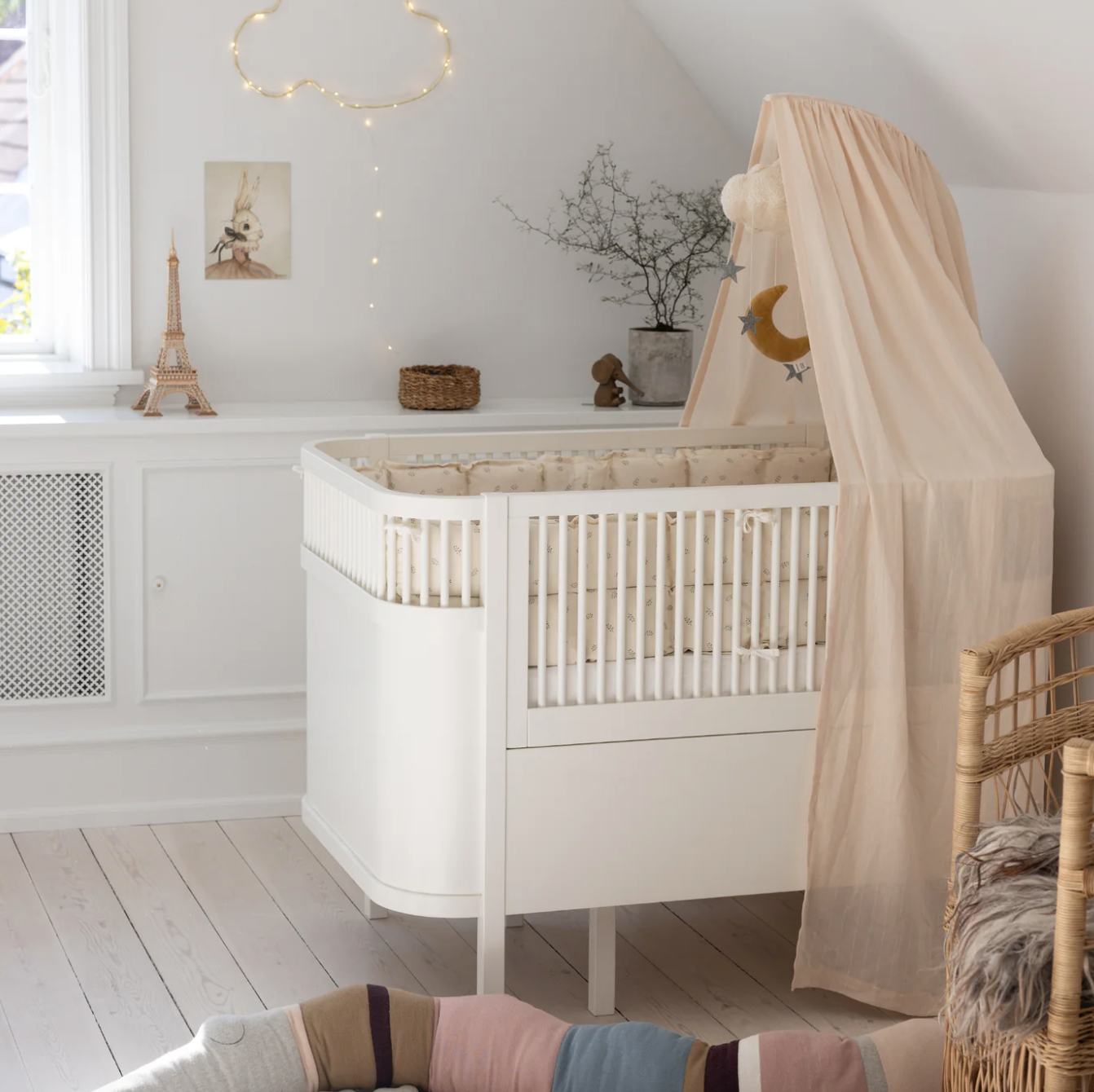 Sebra-Sky-Baldachin-Birchbark-rose-101530014