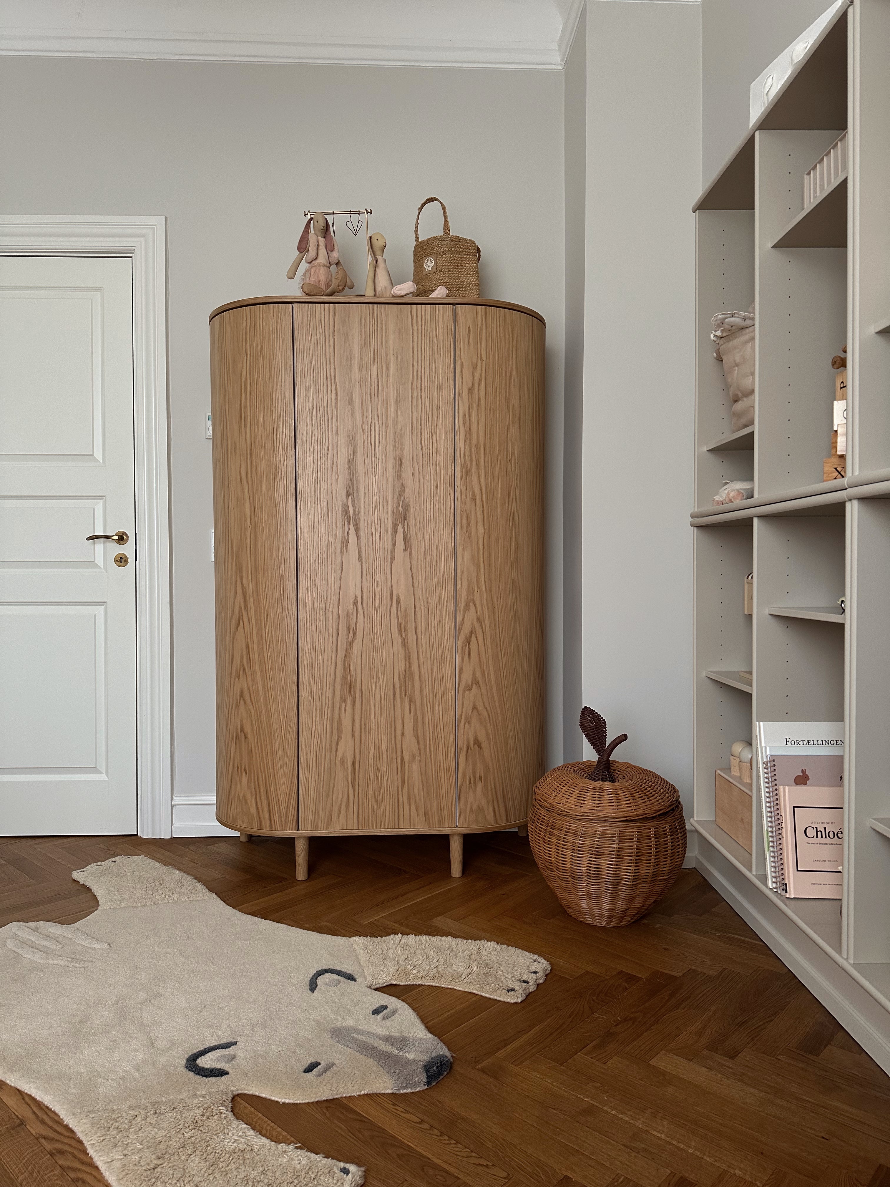 Kas-Kopenhagen-Schrank-Kai-Eiche-Kwb-003