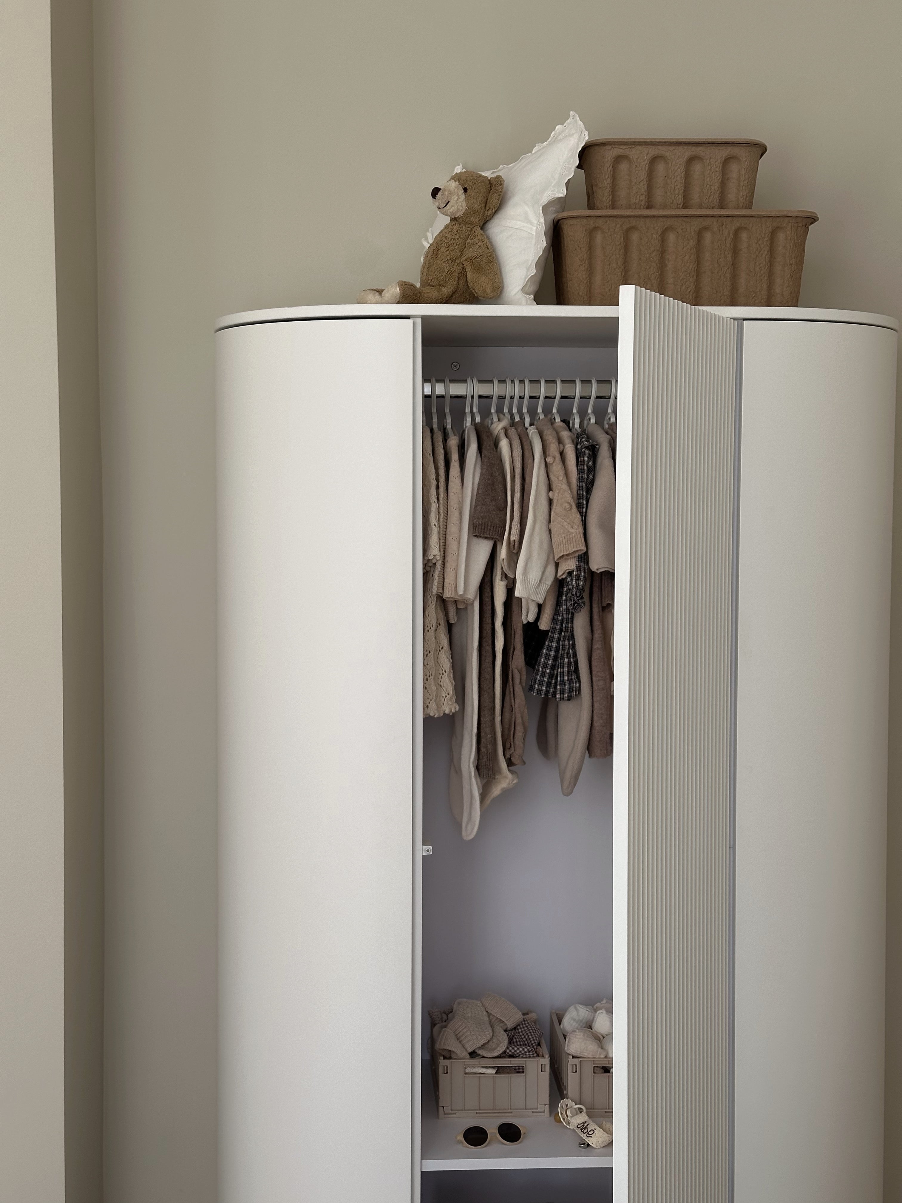 Kas-Kopenhagen-Kai-Wardrobe-white-Kwb-001