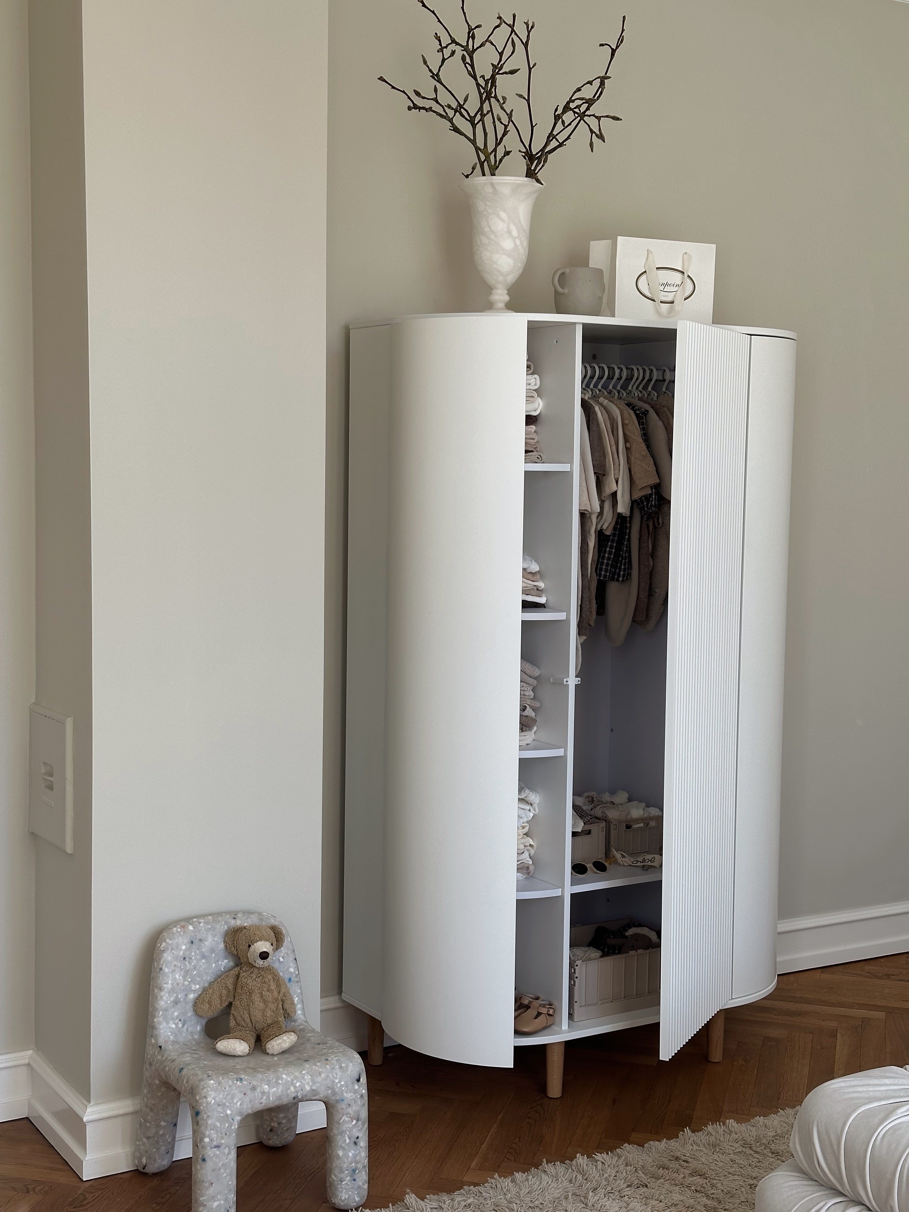 Kas-Kopenhagen-Kai-Wardrobe-white-Kwb-001