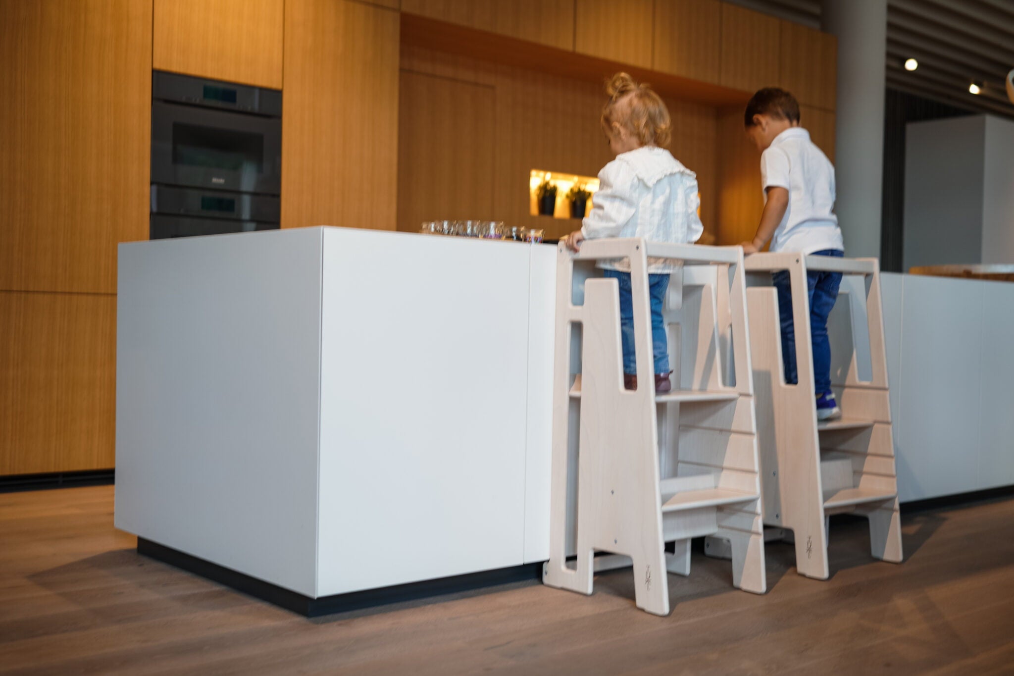 Tuki-Lernturm-weiss-TUKIWI