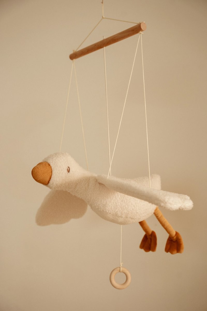 Little-Dutch-fliegende-Gans-Mobile-LD8424