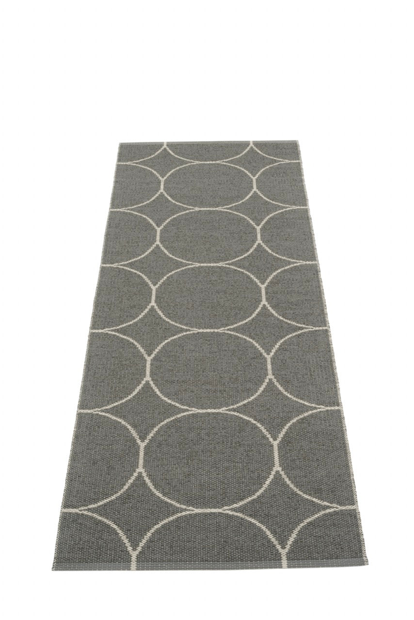 Pappelina-Boo-Carpet-Charcoal