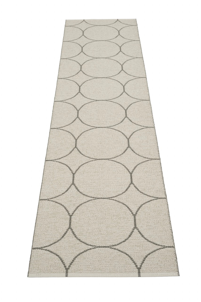 Pappelina-Boo-Carpet-Charcoal