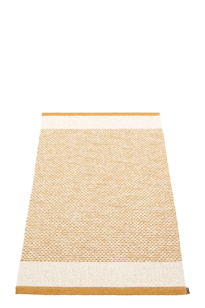 Pappelina-Teppich-Edit-Ochre Vanilla Beige Metallic