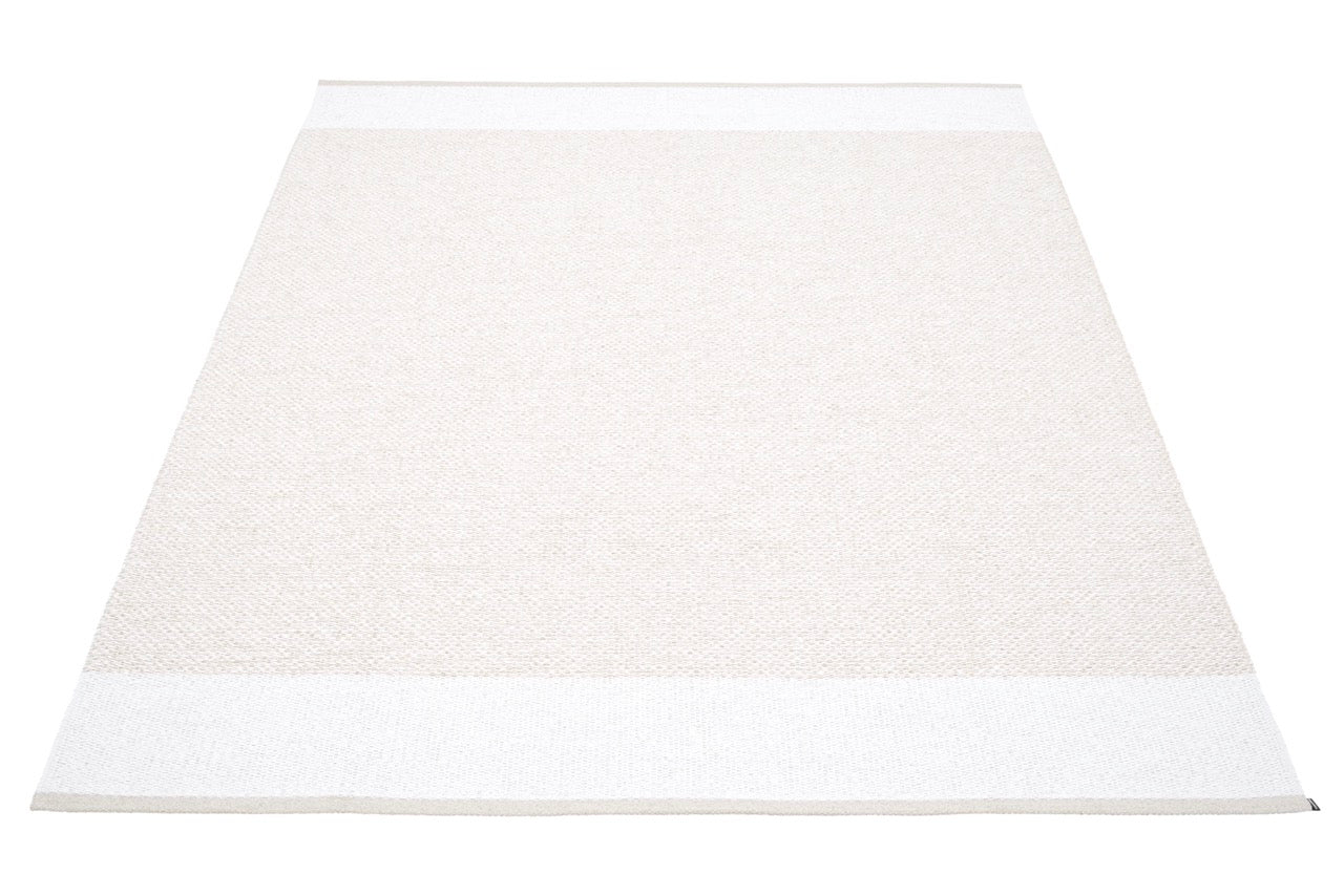 Pappelina-Edit-Teppich-Fossil Grey White White Metallic