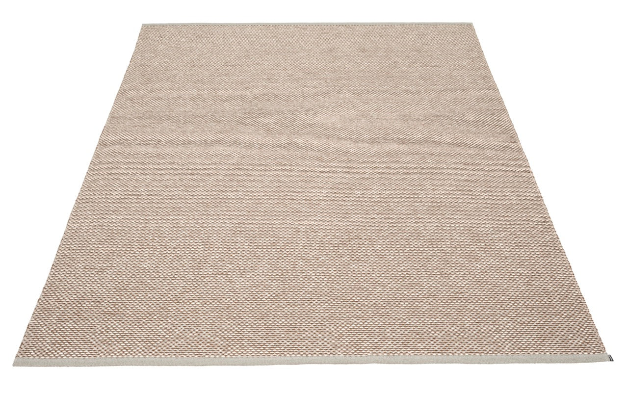 Tapis Pappelina Effi Warm Gris Brun Vanille