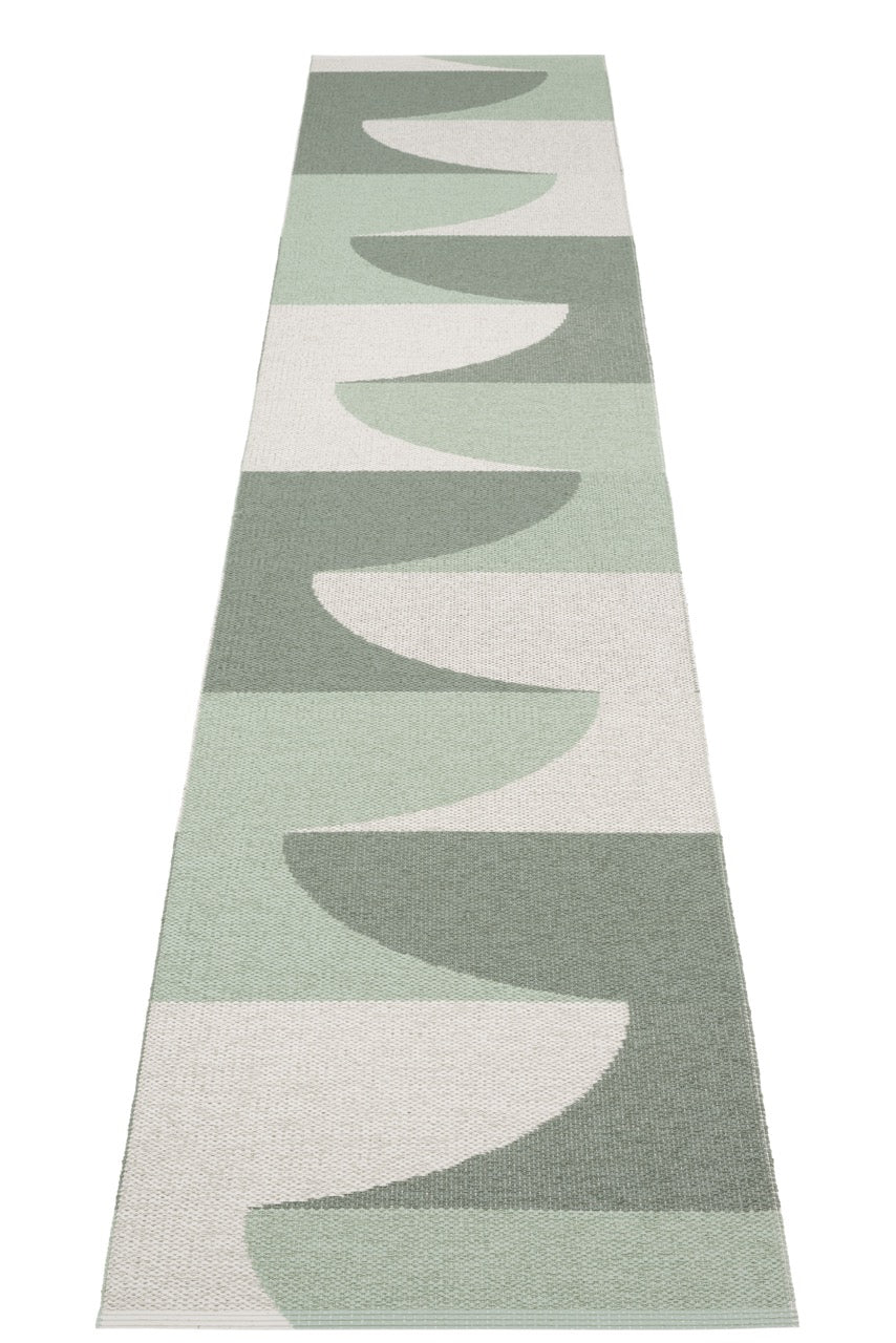 Pappelina-Hill-Army-Carpet