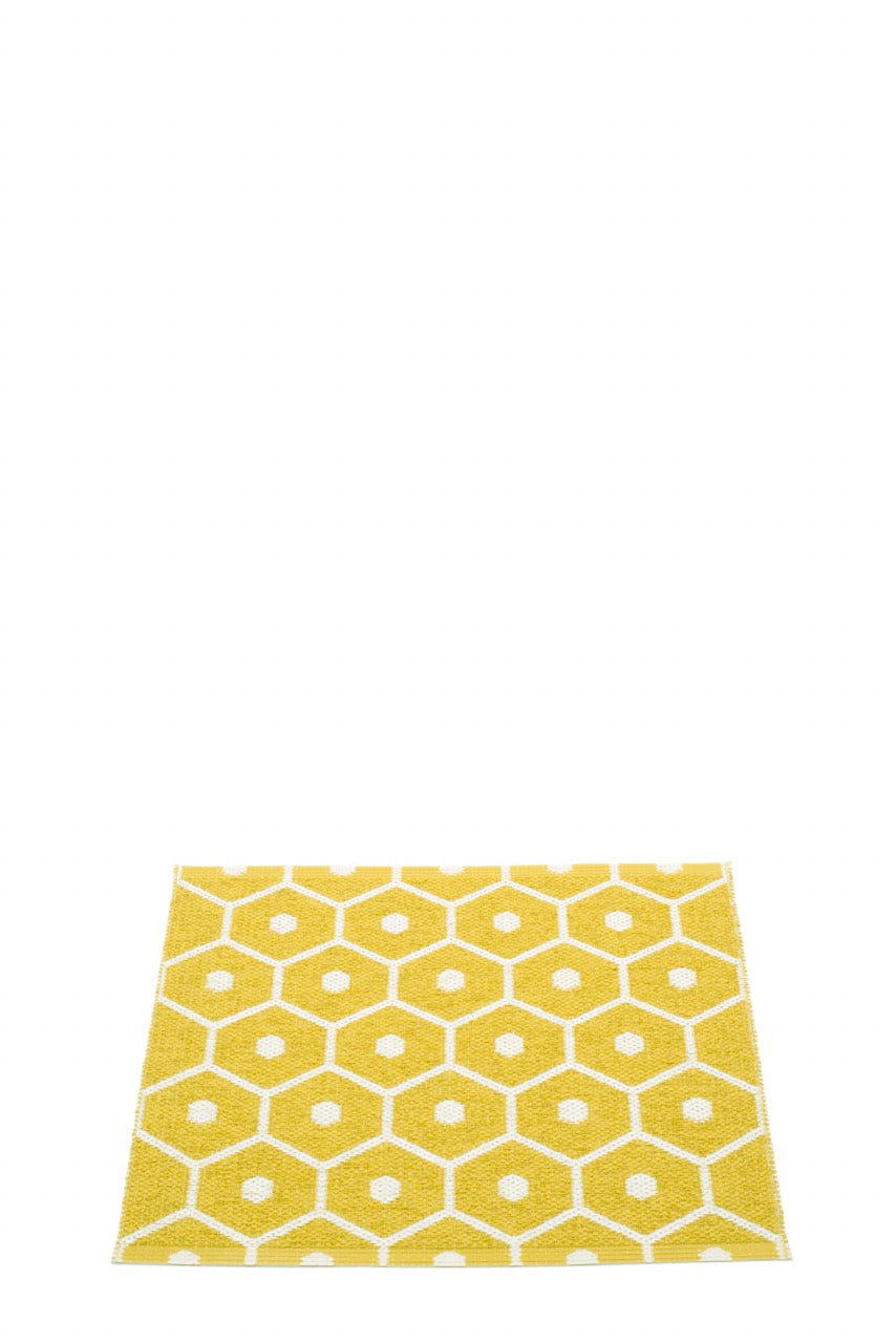 Pappelina-Honey-Teppich-Mustard-Vanilla