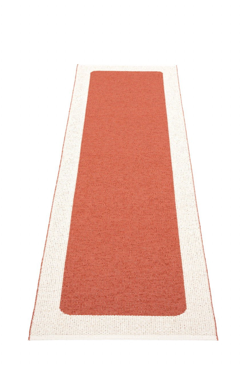 Pappelina-Ilda-Brick-Vanilla-Carpet