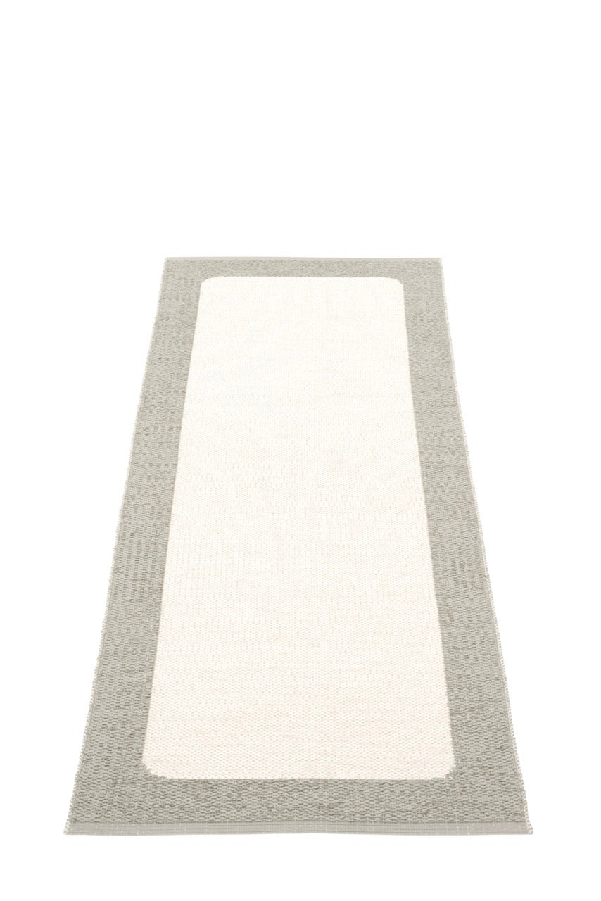 Pappelina-Teppich-Ilda-Warm-Grey