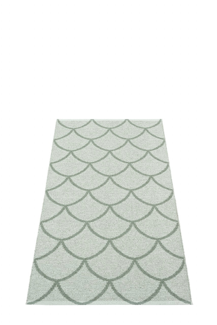 Pappelina-Teppich-Kotte-Army-Sage