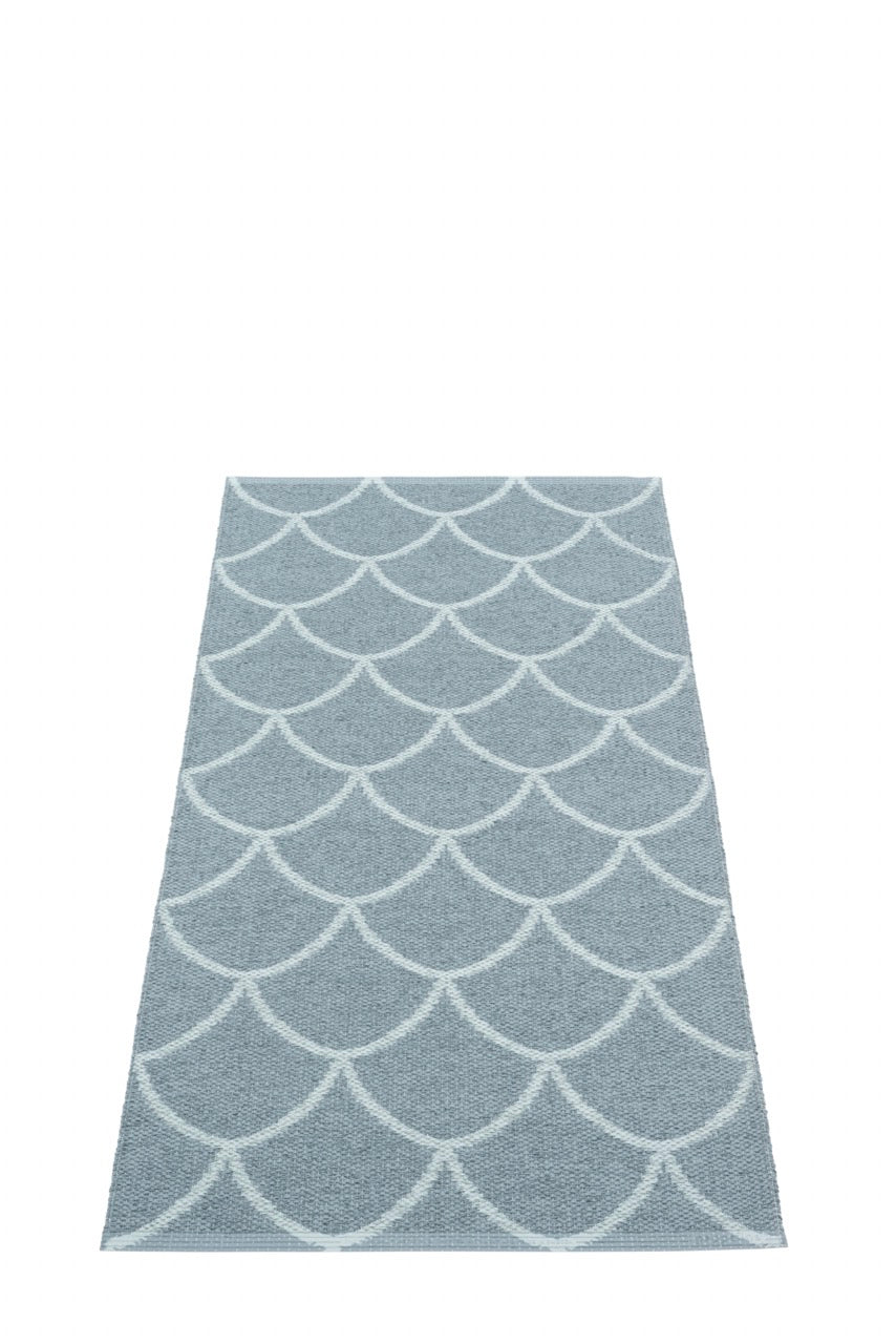 Pappelina-Kotte-Teppich-Storm-blue-fog