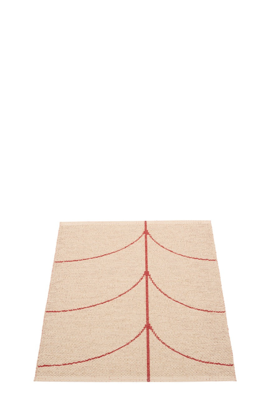 Pappelina-Carpet-Leif-Berry