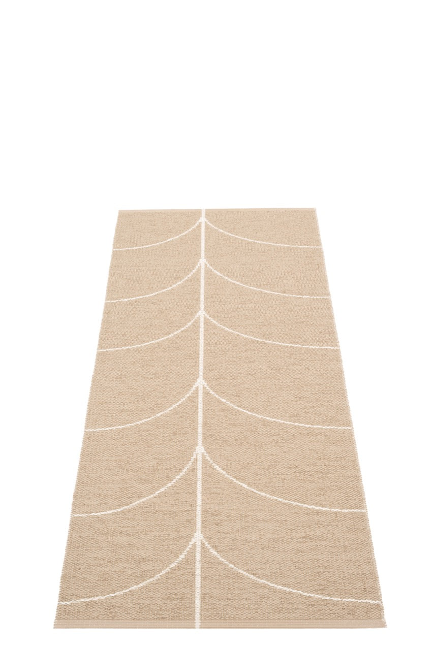 Pappelina-Leif-light-nougat-carpet