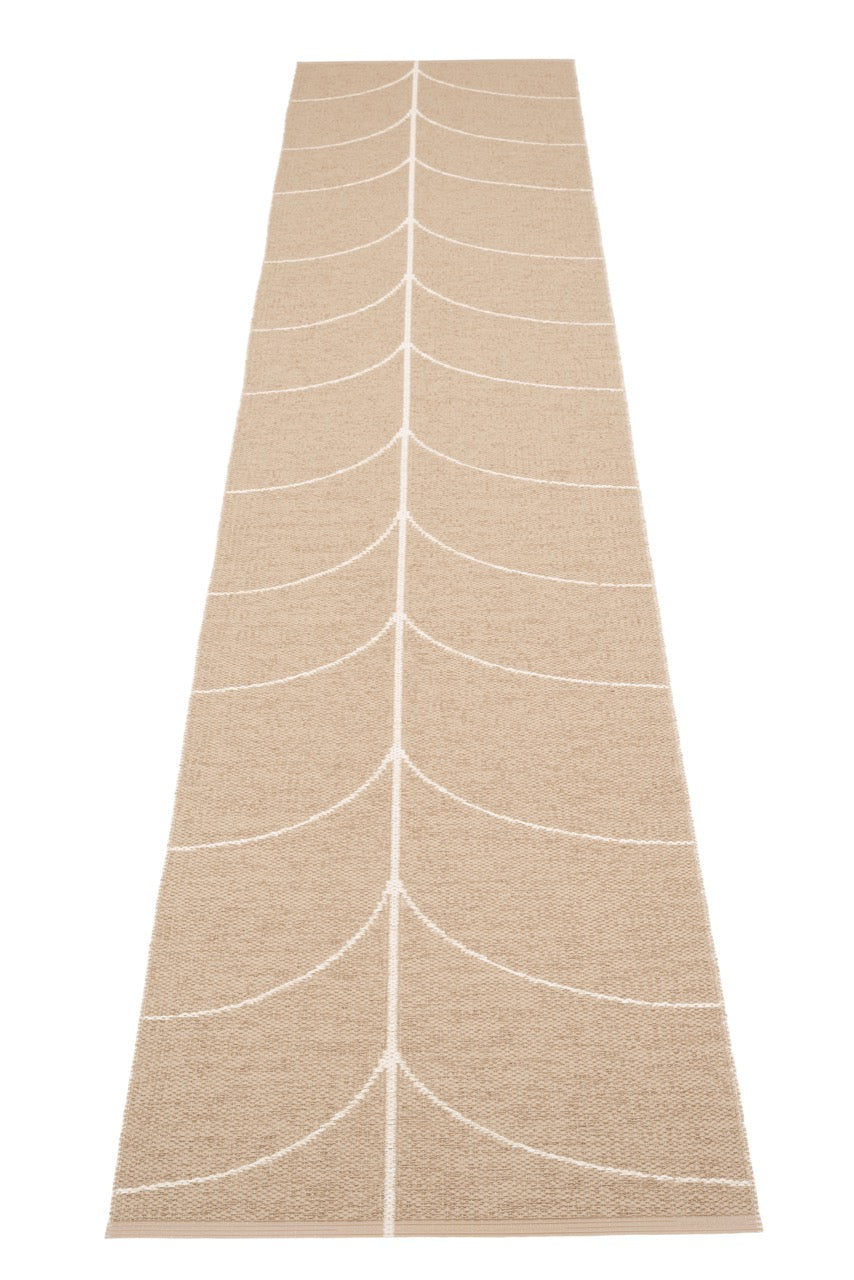 Pappelina-Leif-light-nougat-carpet