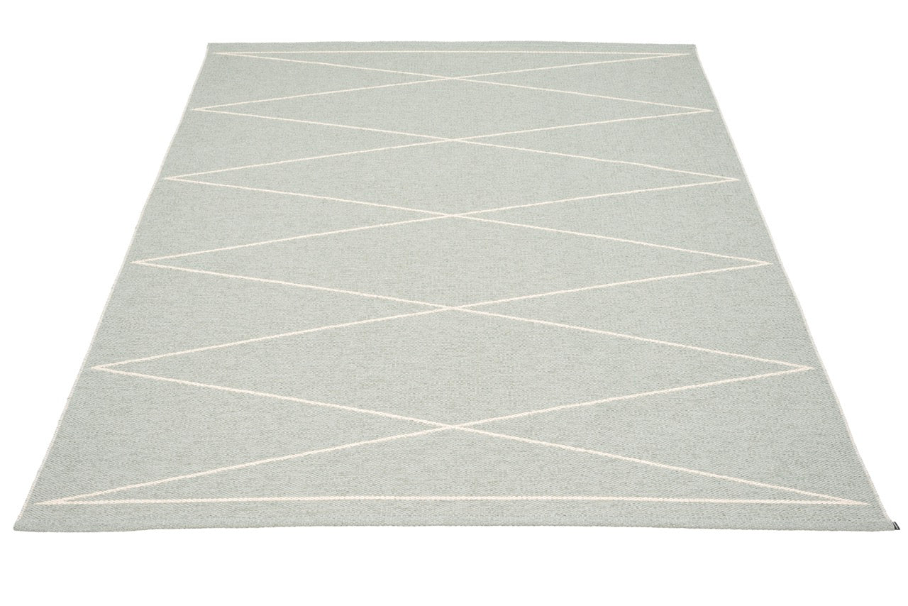 Pappelina-Max-Teppich-sage-vanilla