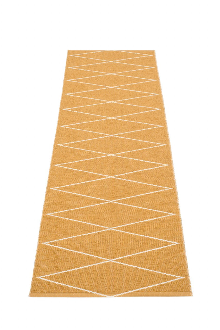 Pappelina-Max-Teppich-ochre-vanilla