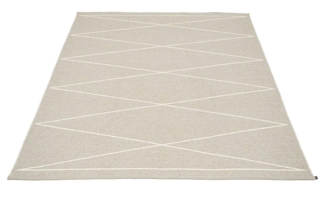 Pappelina-Max-Teppich-linen-vanilla