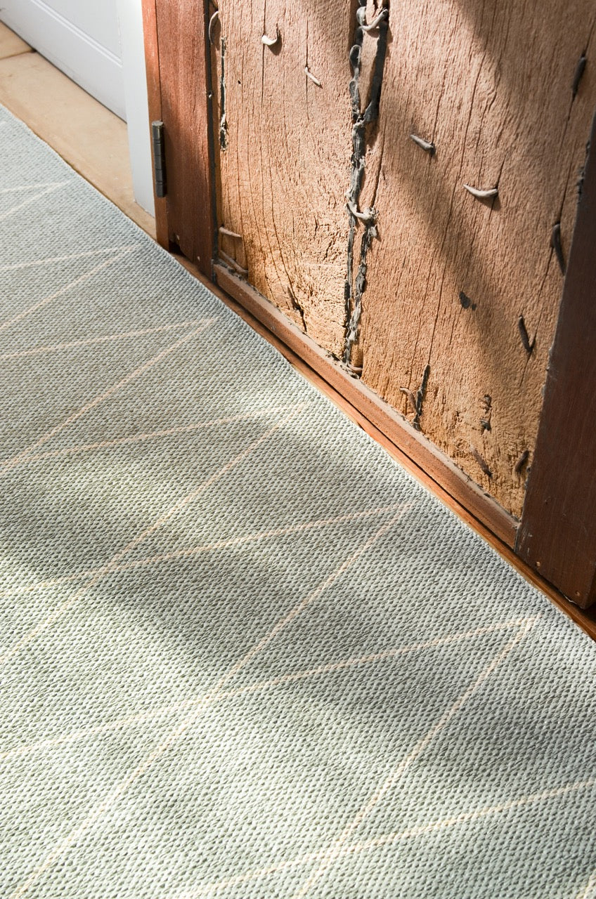 Pappelina-Max-Teppich-sage-vanilla