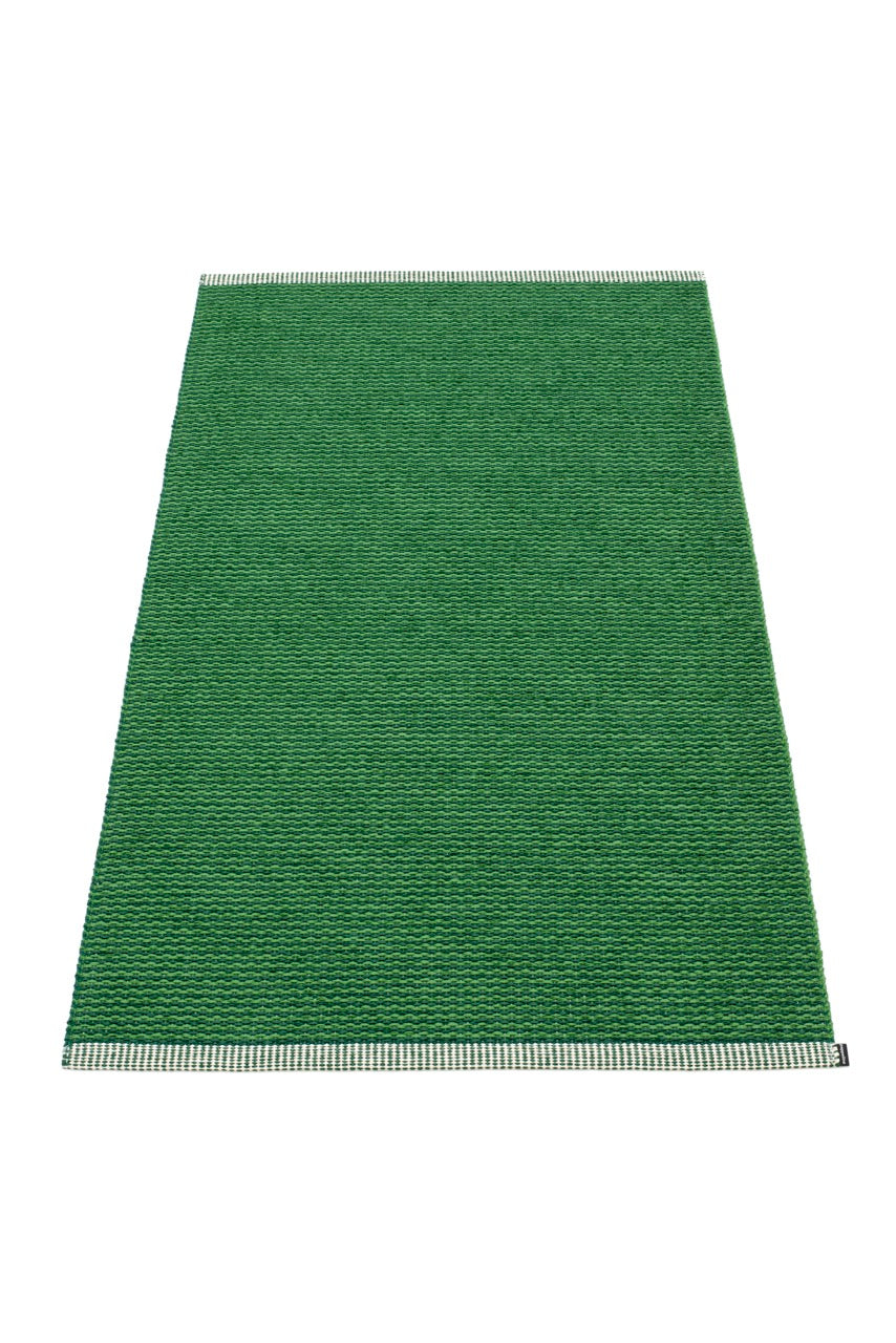 Pappelina-Teppich-Mono-grass-green-dark-green