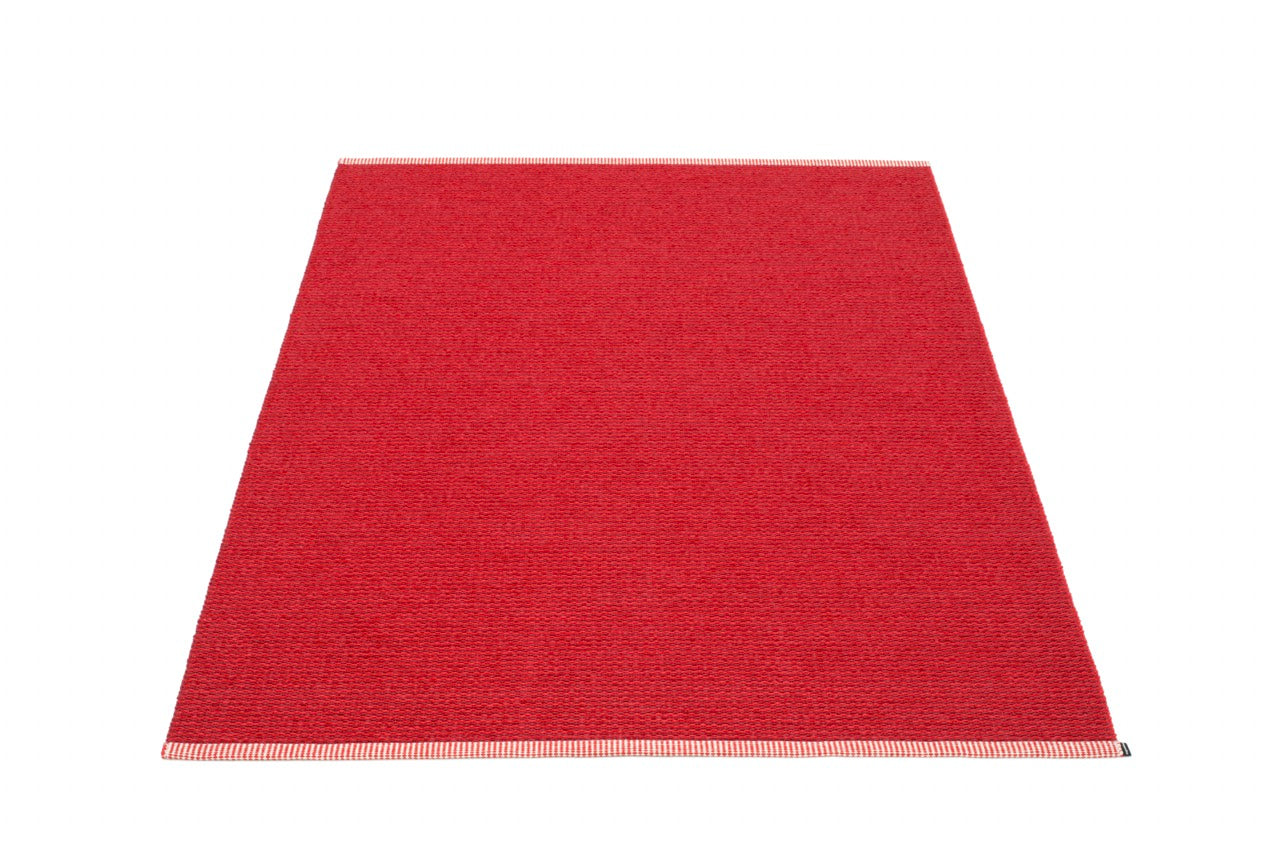 Pappelina-Teppich-Mono-dark red-red