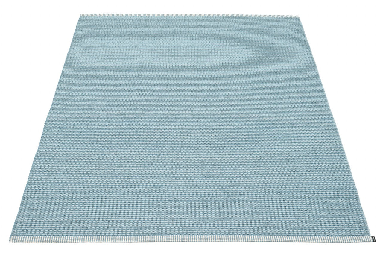 Pappelina-Teppich-Mono-blue-fog-dove-blue