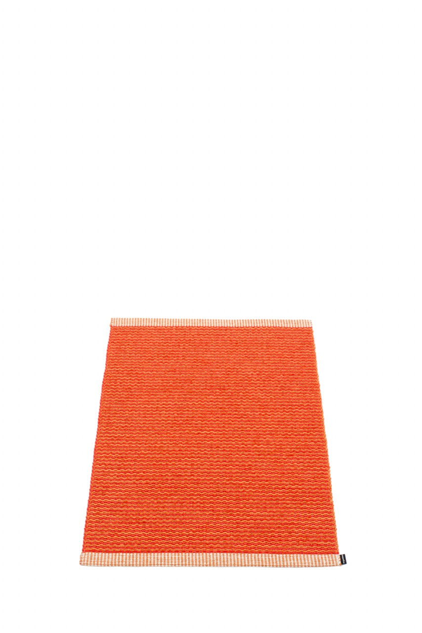 Pappelina-Teppich-Mono-Pale Orange-Coral Red