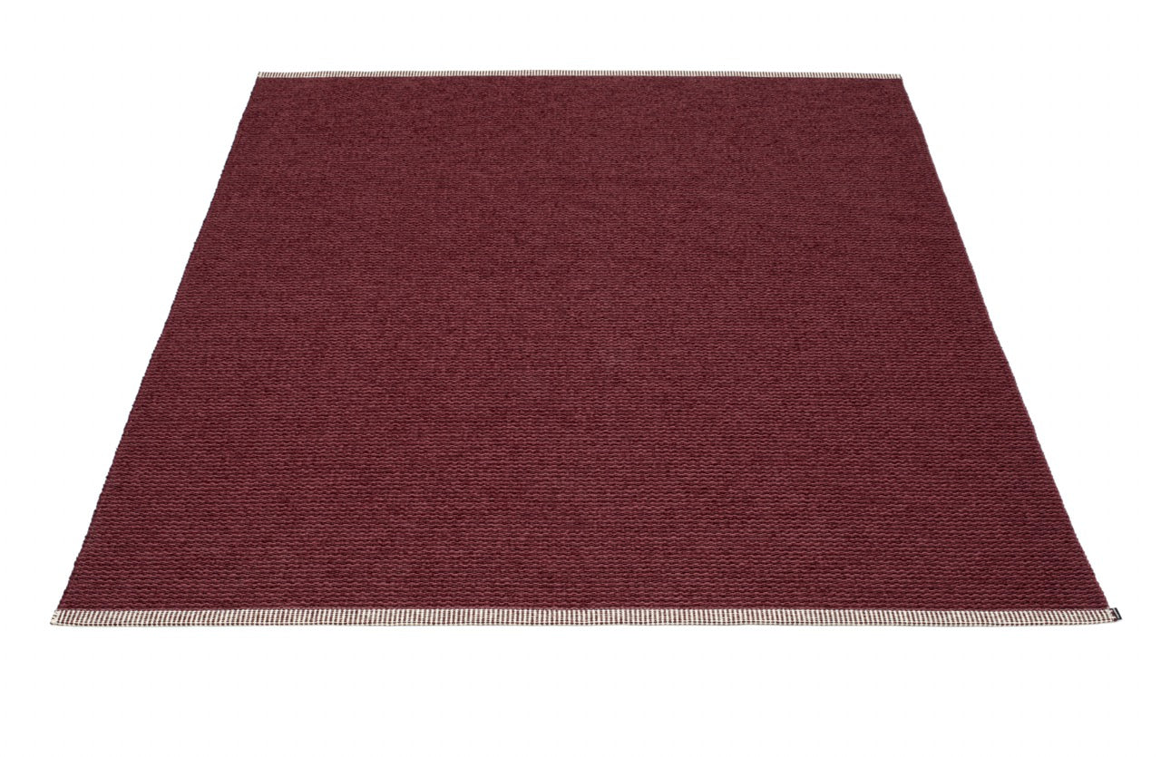 Pappelina-Teppich-Mono-Zinfandel-rose-taupe