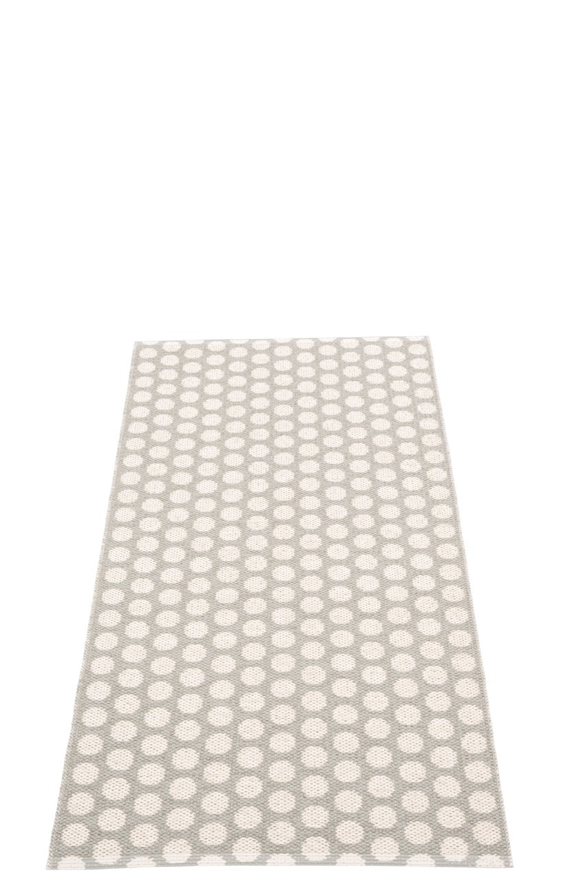 Tapis Pappelina Noa Warm Grey - Vanille
